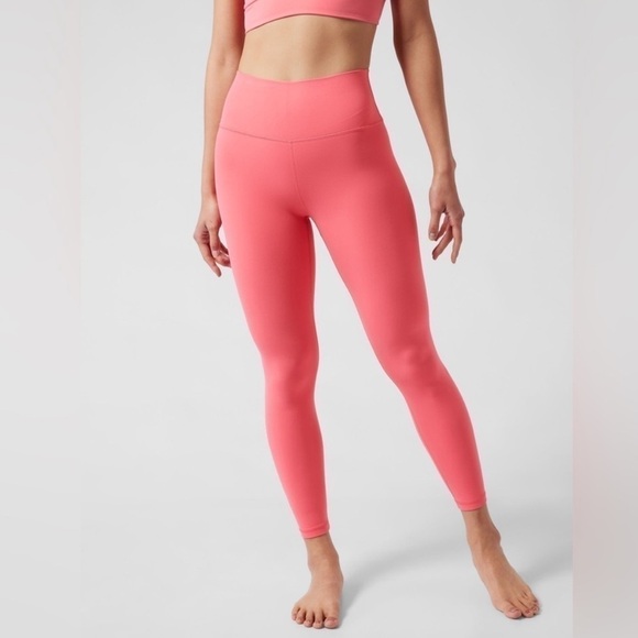Athleta Womens Small 7/8 Transcend Tight Leggings Coral Pink - Picture 1 of 8
